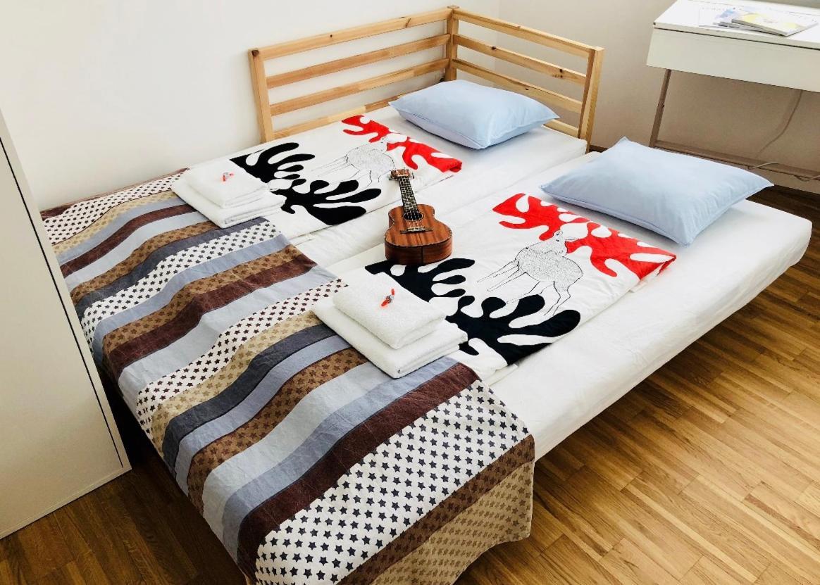 Cozy Danube Room - 15 Mins To Downtown Wiedeń Zewnętrze zdjęcie